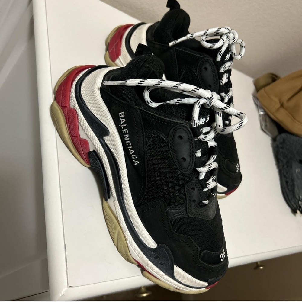 Balenciaga Triple S